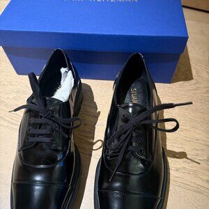 NEW. Stuart Weitzman Nolita Lace Up Oxford